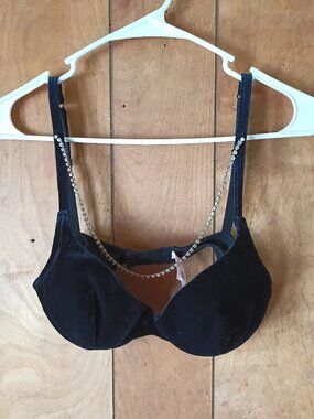 Victoria's Secret Black Velvet Rhinestone Chain Bra 34C Padded Underwire